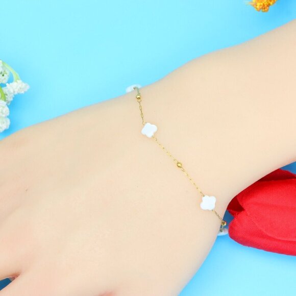 Chic & Stylish Bracelet – A Thoughtful Gift for Women and Girls, DYC1122 - Picture 6 of 7